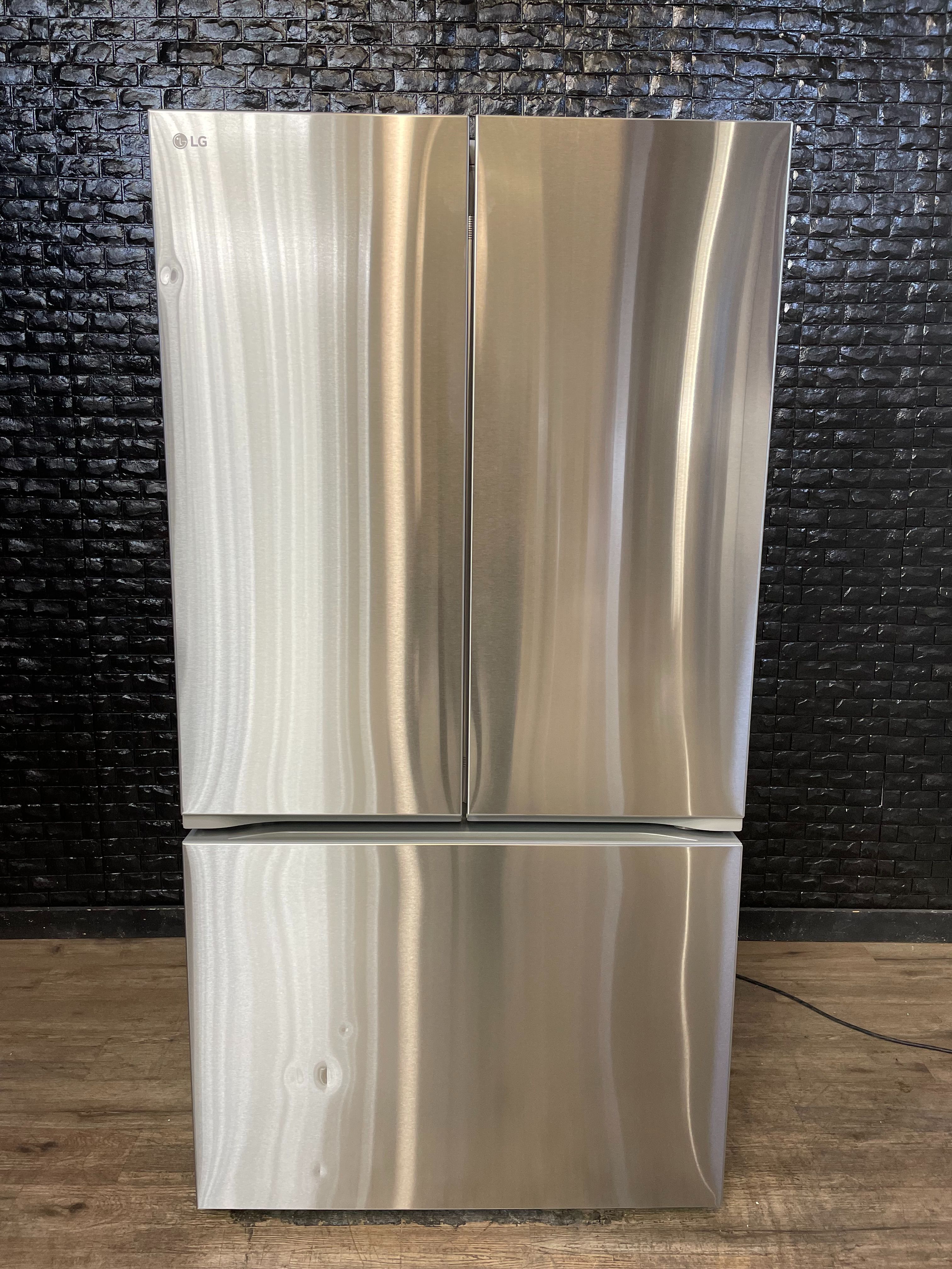 LG REFRIGERATOR w/WARRANTY! R2706A