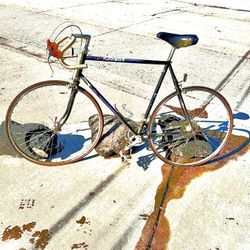 Vintage Peugeot Road Bike, Excellent Condition, $150