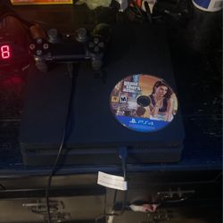 PS4 Slim With GTA 5