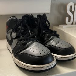 air jordan 1 mids 