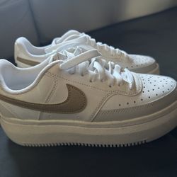 Nike Court Vision Women Size 7 