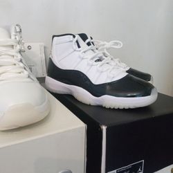 Air Jordan 11 Retro DMP Gratitude Size 10.5
