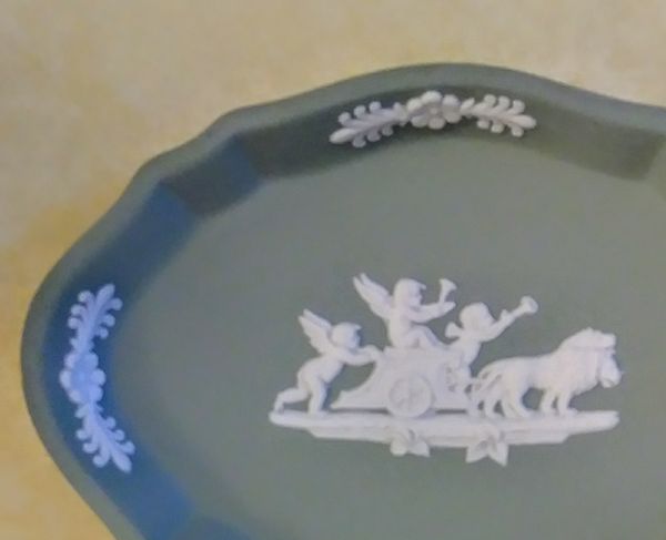 Dating wedgwood jasperware