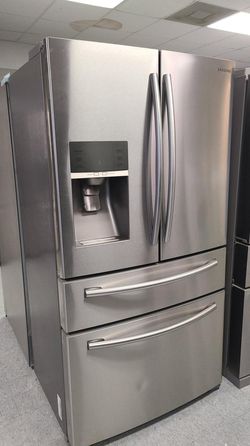 Samsung 4-Door Stainless Steel Fridge
