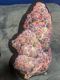 Stiiizy  Nug Pillow