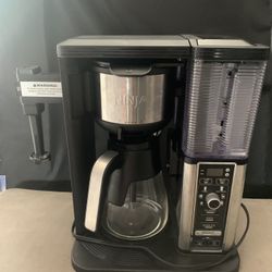 Ninja CM400 Automatic Drip Coffee Maker With Frother