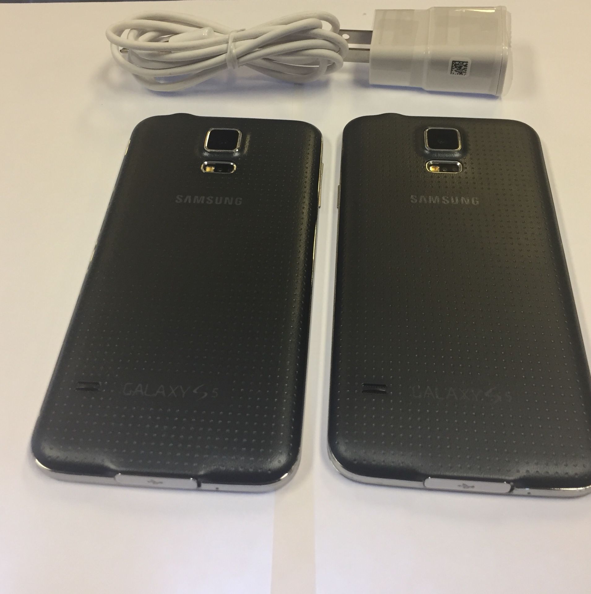Samsung Galaxy S5 Unlocked Excellent Condition $129 Each
