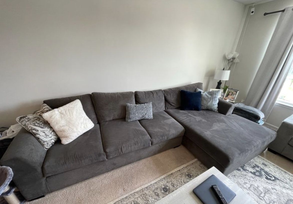 Very Comfy Grey Sectional with Pillows