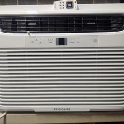 Frigidaire Air Conditioner 15,100 BTU