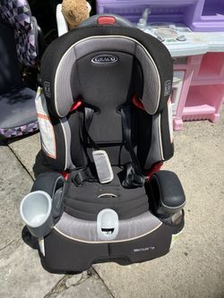 Graco Nautilus 65 3-in-1 Harness Booster Car Seat - Compare @$190