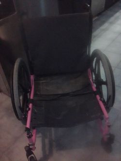 Ex large weel chair