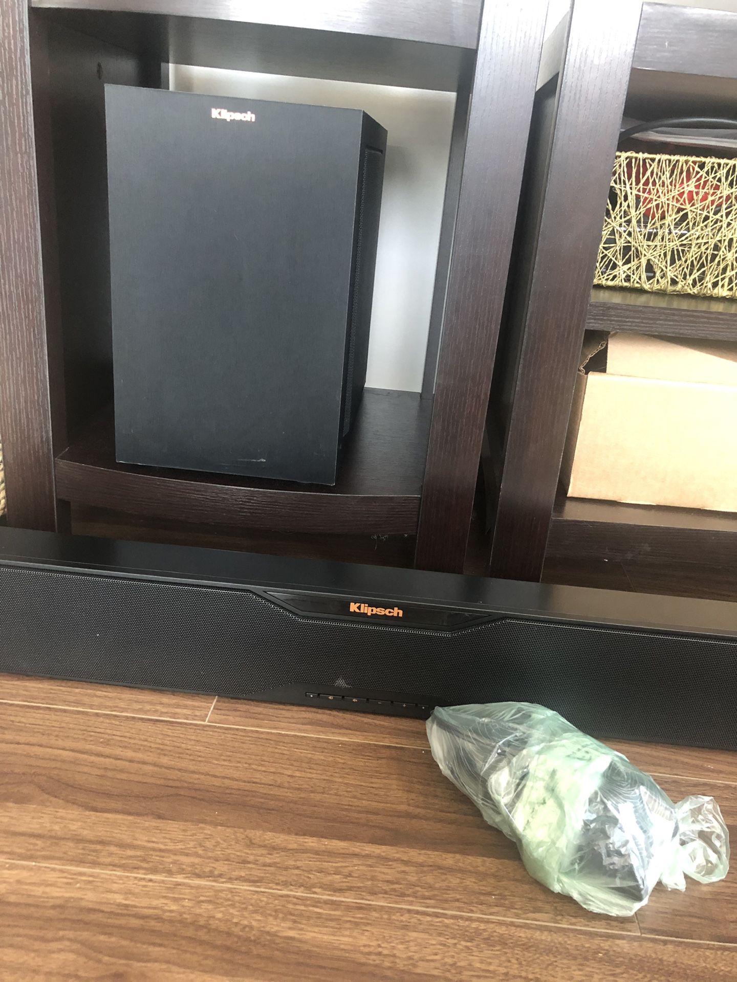 Klipsch soundbar and speaker