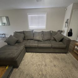 Gray 8ft Sectional Sofa/couch