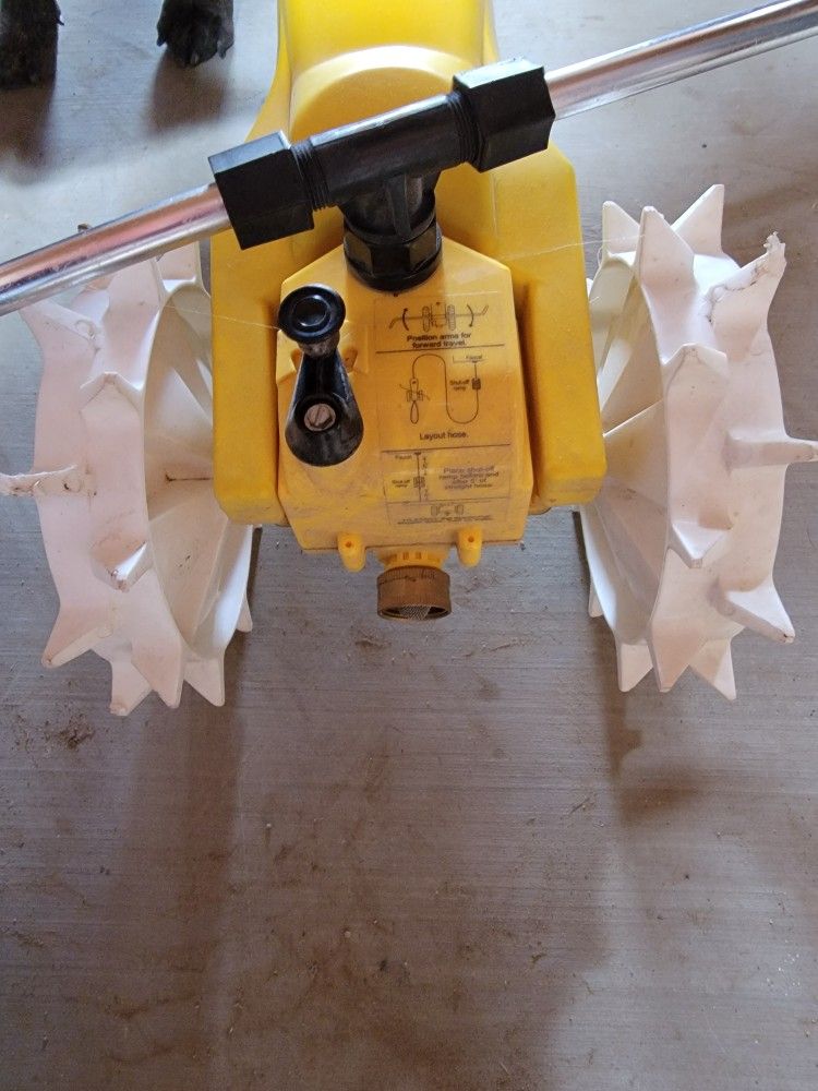 Nielsen Automatic Water Sprinkler