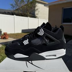 Air Jordan 4 Retro 'White Thunder'