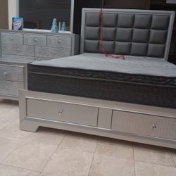 QUEEN BEDS DRESSER MIRROR NIGHTSTAND CHEST FOR $899! WOW! 