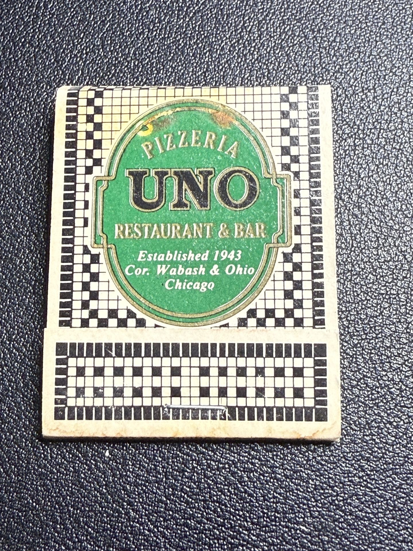 Vintage 1970s Matchbook Pizzeria Uno Restaurant & Bar Chicago IL, Unused, Unstruck
