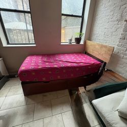 Twin Bed With Headboard W/drawers