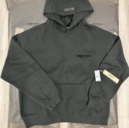 🔥 FEAR OF GOD ESSENTIALS HOODIE – BLACK – XL & XXL IN HAND (NEW)