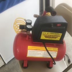 3 Gallon Oilless Air Compressor by Central Pneumatic