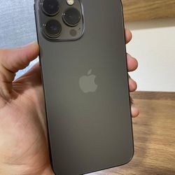 iPhone 12 pro new never used 
