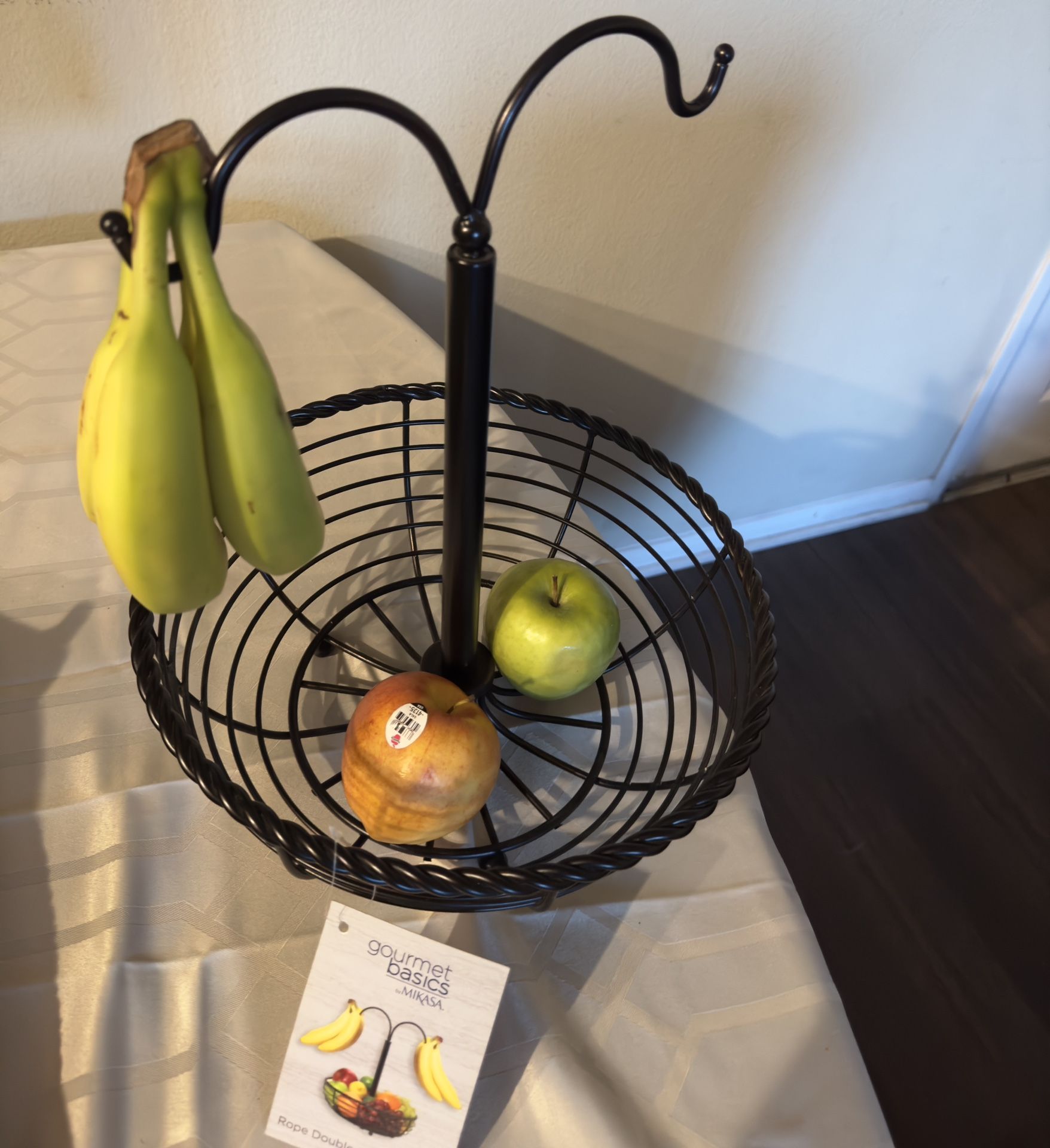 New Banana Holder and Fruit Basket
