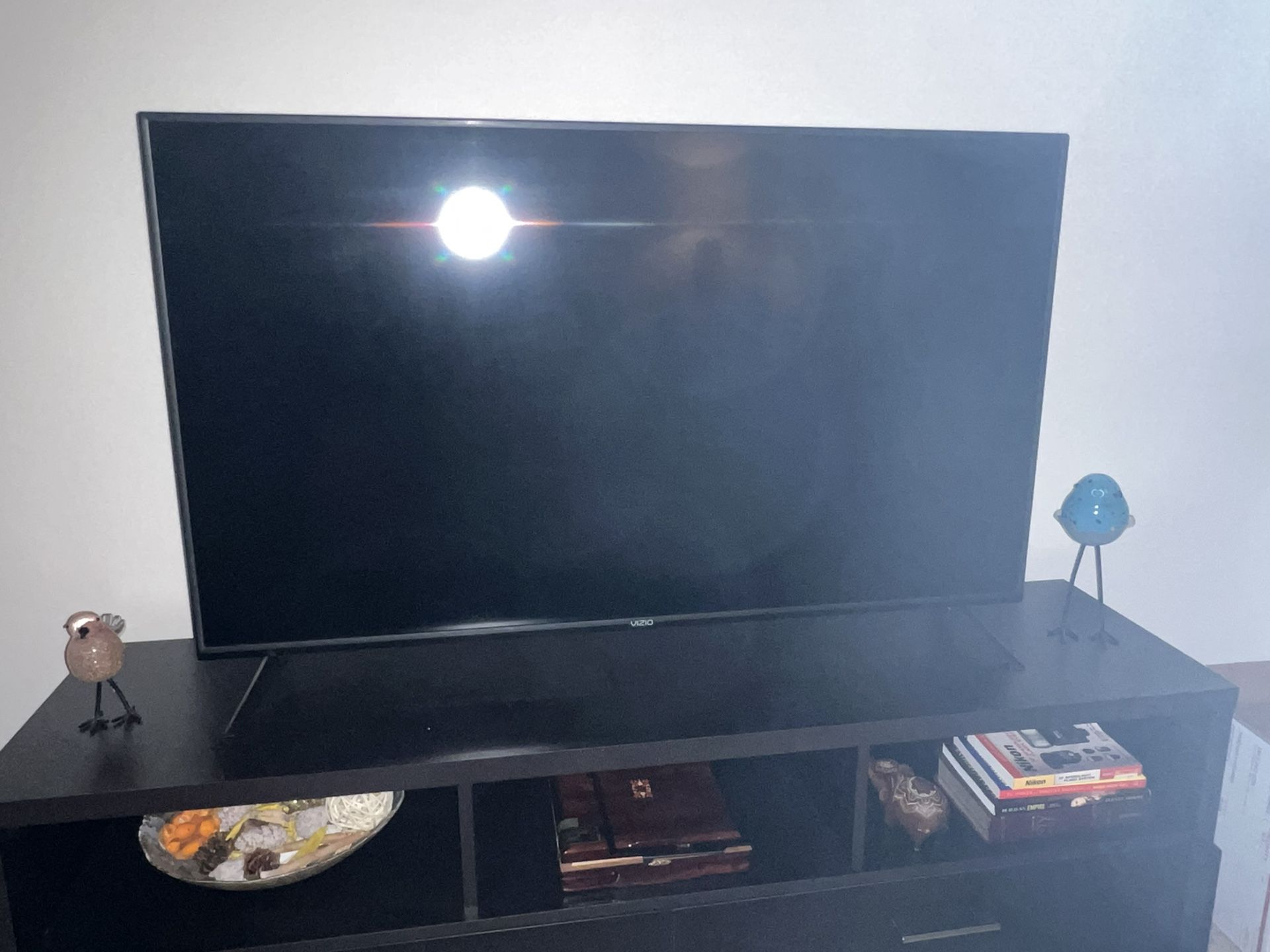 VIZIO - 50" Class V-Series LED 4K UHD SmartCast TV