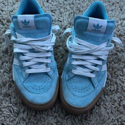 Loose Laced Adidas Shoes 