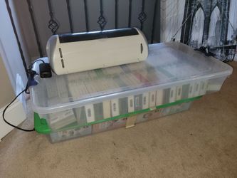 Cricut Express w/cartridges