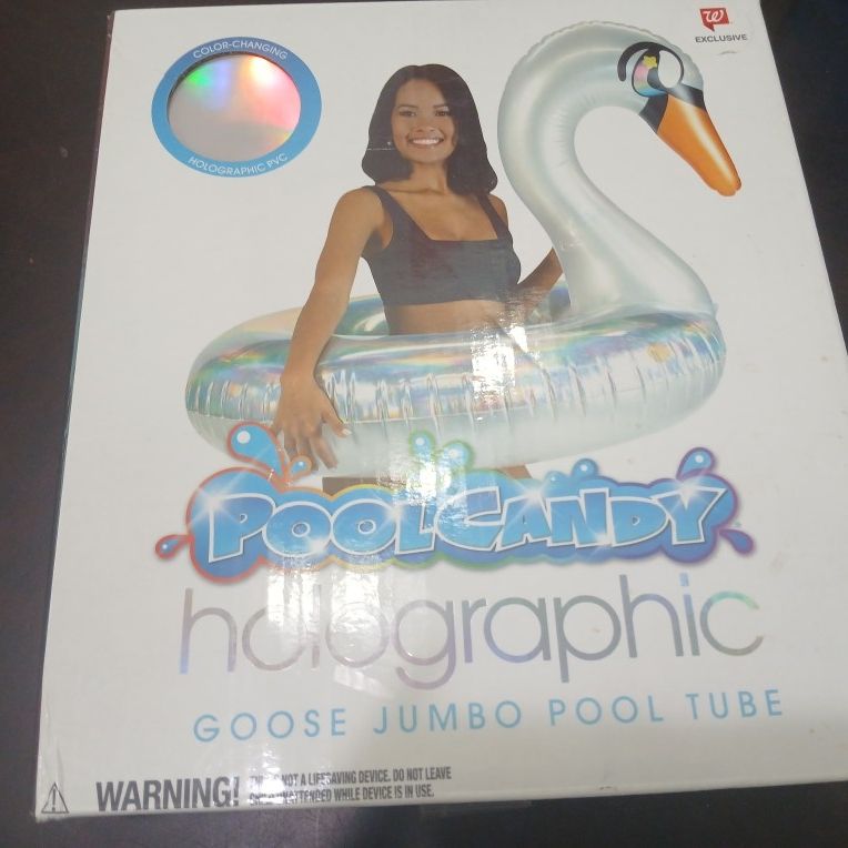 Goose Jumbo Pool Tube