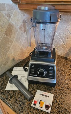 Vitamix Professional Series 750 Blender Set – Excellent Condition
