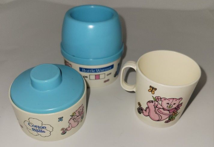 1990's Vintage 4 Pc Chilton Globe Pretend Play Doll Set