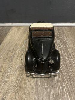Antique 1936 Ford convertible