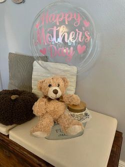 Mother’s Day Gift (with Big candle)