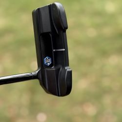 Bettinardi Armlock Putter