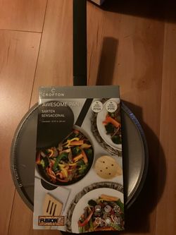 Crofton nonstick cookware with lid 10.35 inches brand new Never Open