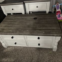 Coffee table set
