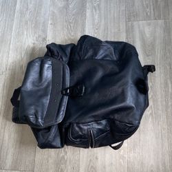 Louis Vuitton Monogram men’s Backpack 