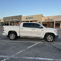 2017 Toyota Tundra