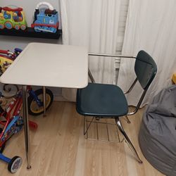 NICE HEFTY DUTY STURDY OLD SCHOOL LOOK 1PC SET DESK 25 FINAL PRICE PAID 139