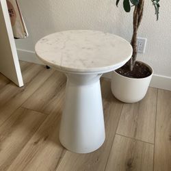 Modern White Pedestal Side Table with Marble Top