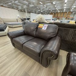 Abbyson Costco Top Grain Leather Brown Loveseat 