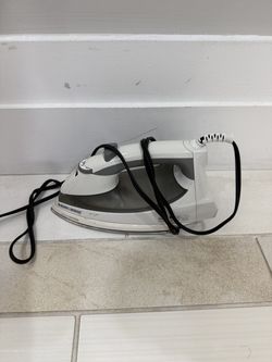 Black and Decker Steam Iron with Nonstick Soleplate