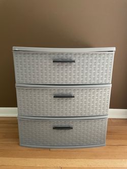 Grey 3-Drawer Unit