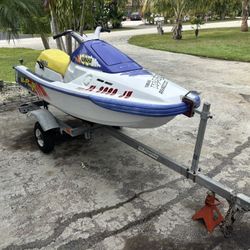 Yamaha Wave runner Jet Ski And Trailer 