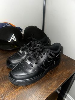 6y Black Airforces 1s
