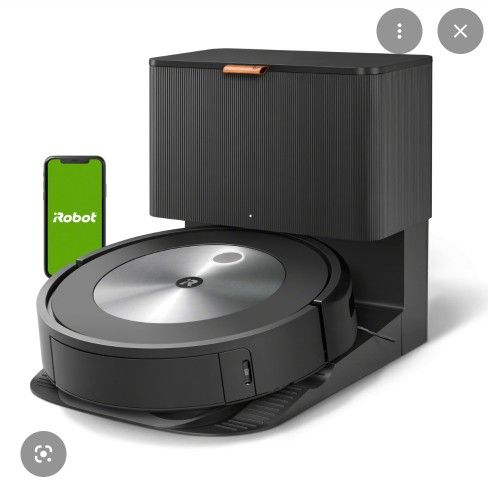 Roomba J7+ And Accessories 