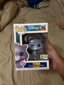 FUNKO POP SDCC 2020 YZMA AS CAT CON STICKER