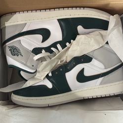 Jordan 1 Oxidized Green 