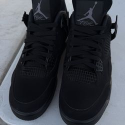 Jordan Retro 4 Black Cat 